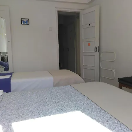 Fisher 46 Guest house