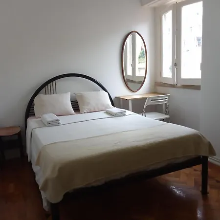 Fisher 46 Гостевой дом Лиссабон